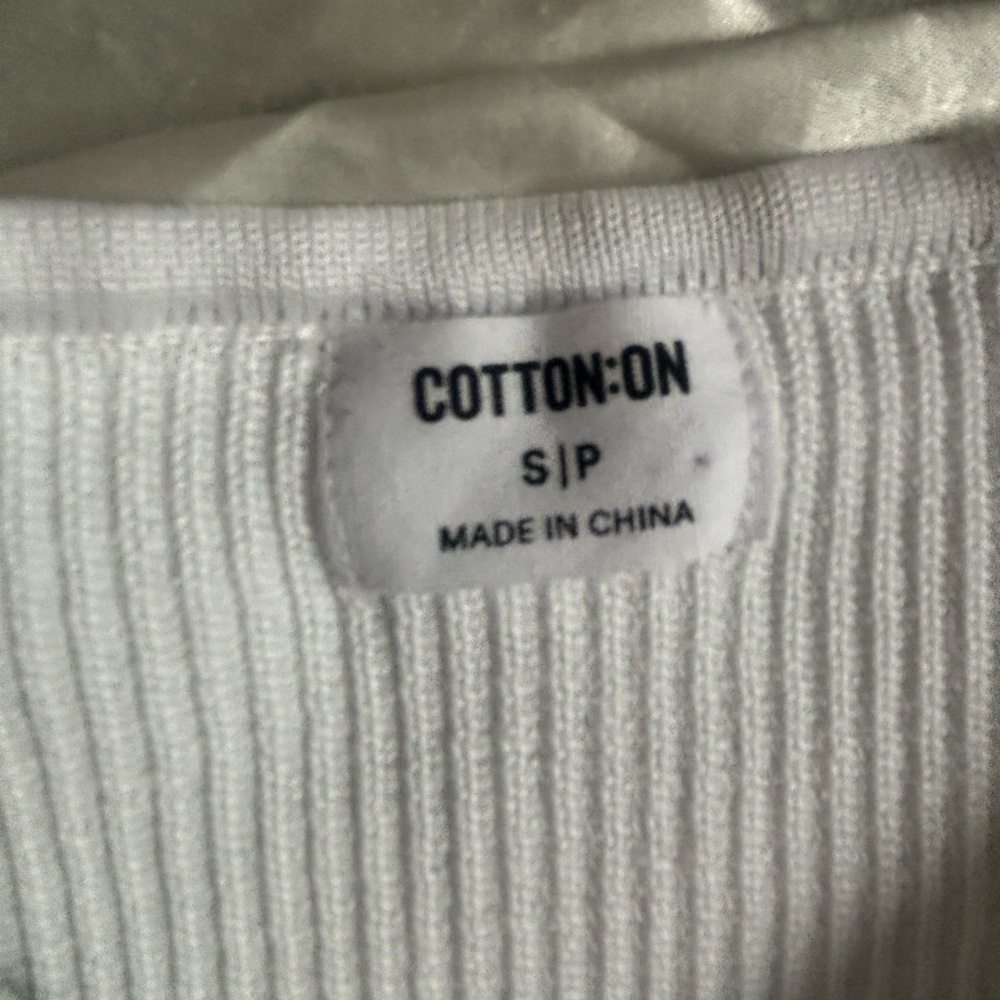 Cotton On White Off-the-Shoulder Cropped Sweater - Picture 2 of 2